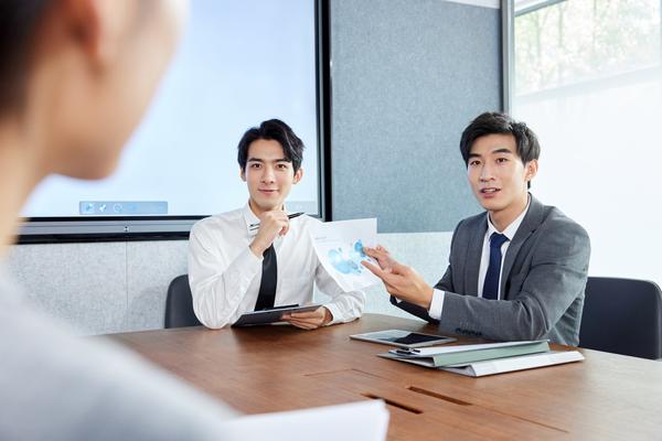 《自媒体市场调研实战技巧：如何做好调研工作并提高市场竞争力》 图1