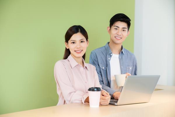 音乐教育培训商业计划书PPT:让梦想翱翔,让音乐照亮人生图1