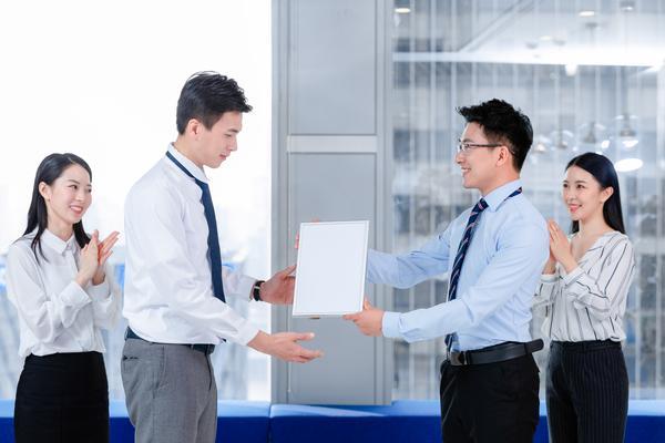 《商业计划书成员介绍：5位精英齐聚，共创辉煌未来》 图1
