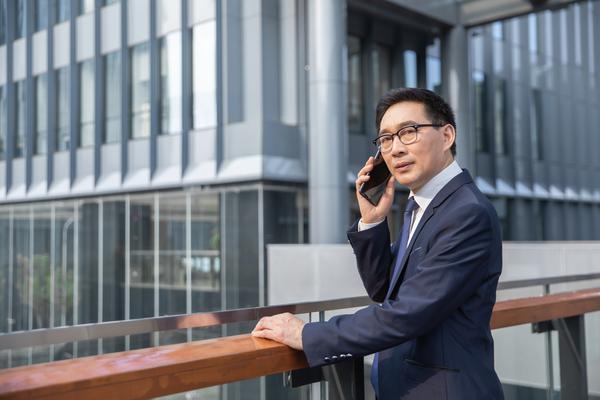现在骗子打电话说市场调研,如何保护自己不被骗?图1