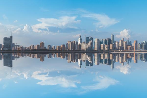 徐州高楼视频|城市经济转型中的文化与金融创新 图1