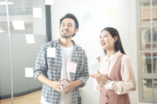 《律师活动营销方案范文参考：打造品牌形象，拓展客户资源》图1