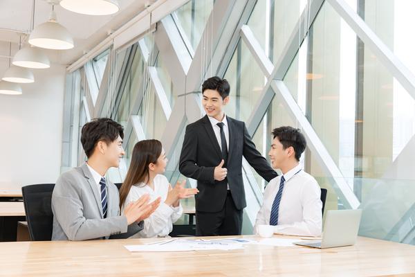 营销总监营销策略：打造高效营销团队的五键要素 图2