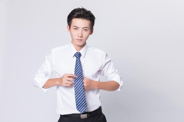 商业计划书营销渠道设计与优化-精准触达投资者的关键路径 图1