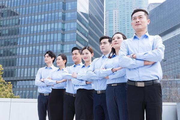 律师行业竞争:残酷的生存之战图1