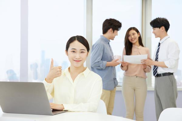 创新管理团队：引领城市发展新篇章图1