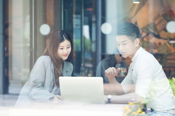 卓越人才创新拓展班报名：助力项目融资行业精英的未来发展 图2
