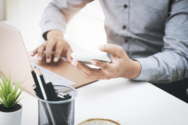 手机游戏行业竞争激烈吗：从项目融资视角分析 图1