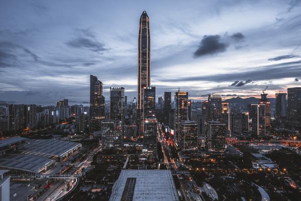 智能化妆机器人商业计划书：引领未来美容科技 图2