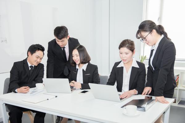 浦东创意办公室装修设计方案公司排名前十及行业趋势深度解析 图2