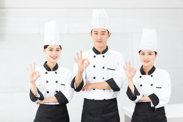 银行与担保合作中的问题分析及优化策略 图1