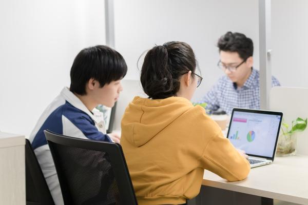 二手交易平台行业竞争度调查与分析图1