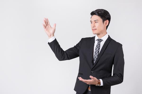 《律师行业竞争激烈,如何提高自身竞争力?》 图1