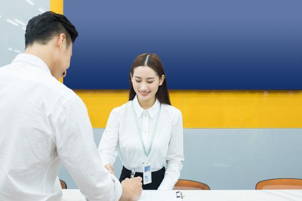 地府微商小说：微信生态下的社交电商新探索 图2