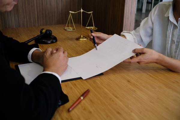 民间借贷担保合同约定的关键要素与实务操作指南 图1