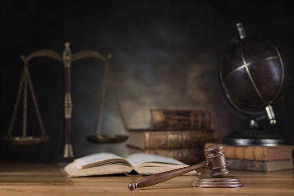 律师行业竞争优势分析：提升自身实力，赢得市场份额图1
