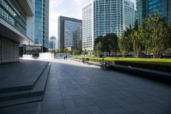三月家居营销活动：项目融资与商业策略深度解析 图1