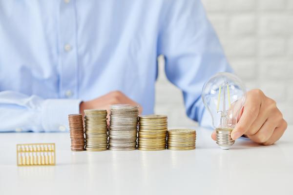 进行医疗设备采购的市场调研,需要考虑哪些因素?图1