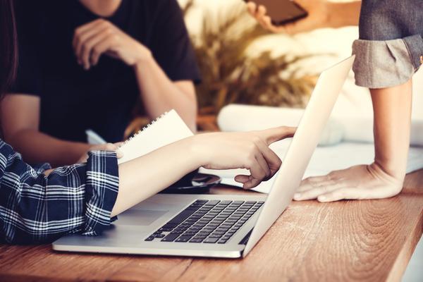 创新思维在金融服务领域的三大核心作用解析 图1