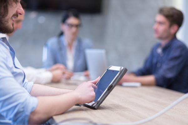 银行社区营销活动感想：提升服务质量，增强客户黏性图1